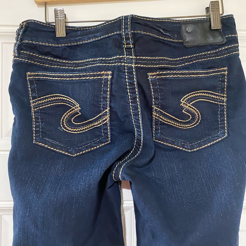 Silver Jeans Dark Indigo Suki Skinny Jeans. Size 29x33